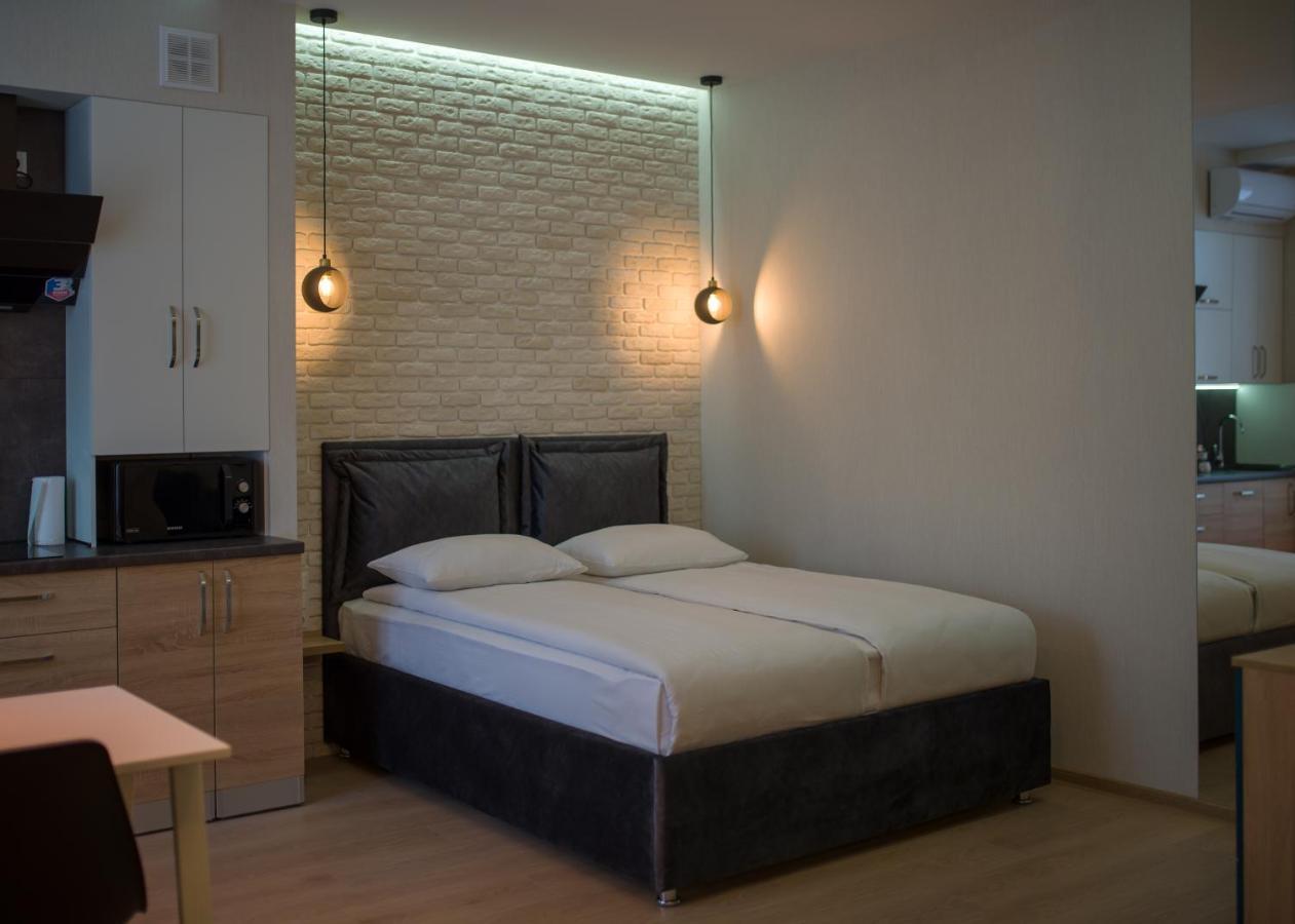 Modern Apartmeents Near Central Park Poltawa Exterior foto